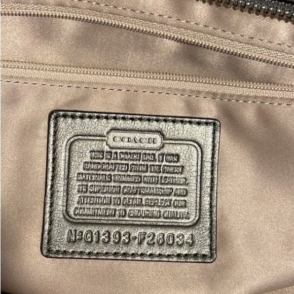 Coach Taylor carryall, snake print ,shoulder bag - Picture 8 of 11